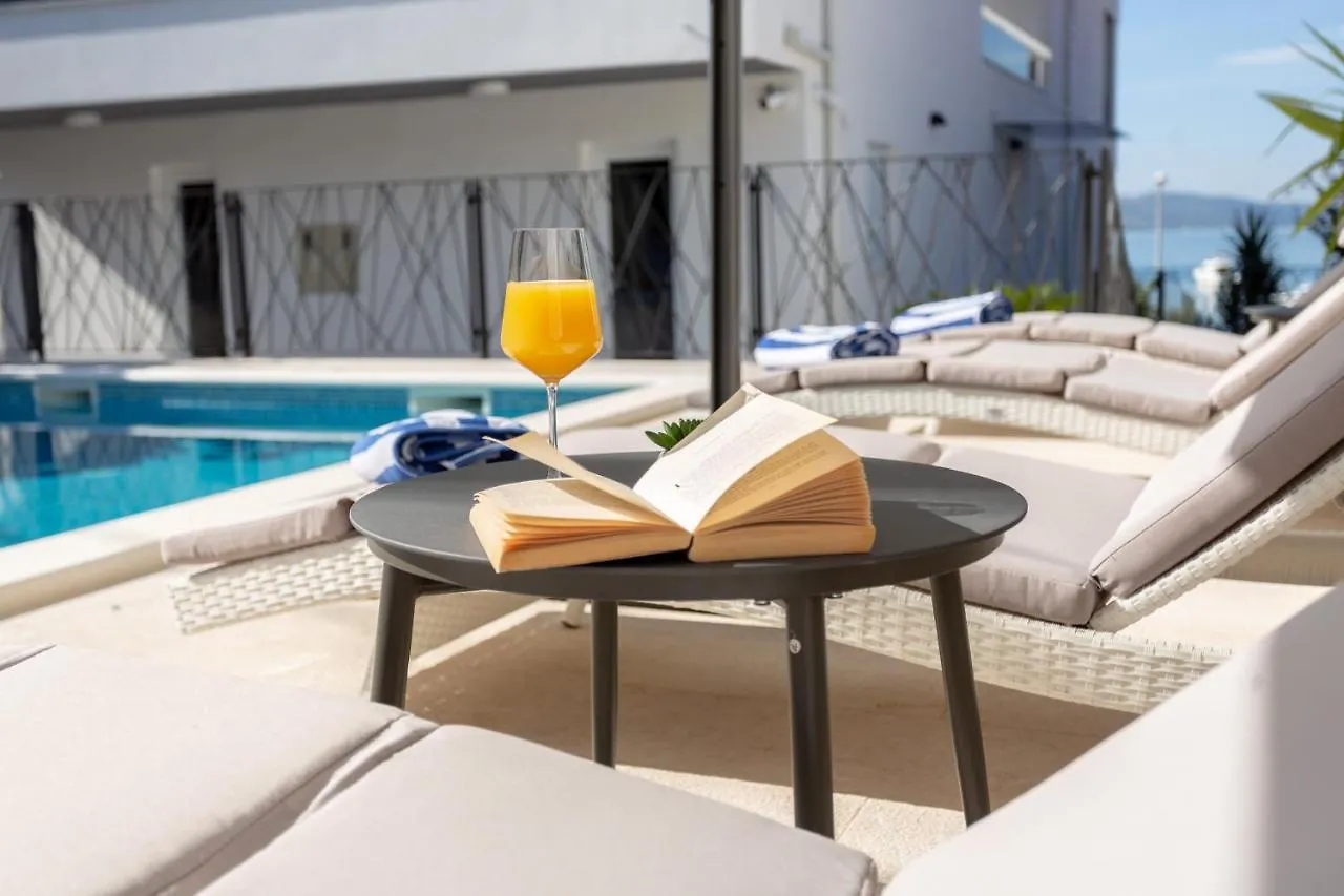 Villa Fortis B&B Trogir Bed and breakfast