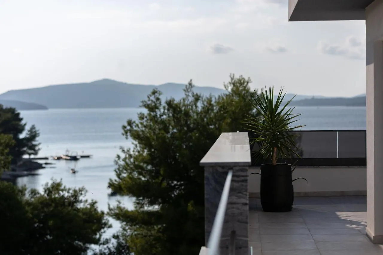 Villa Fortis B&B Trogir 4*,