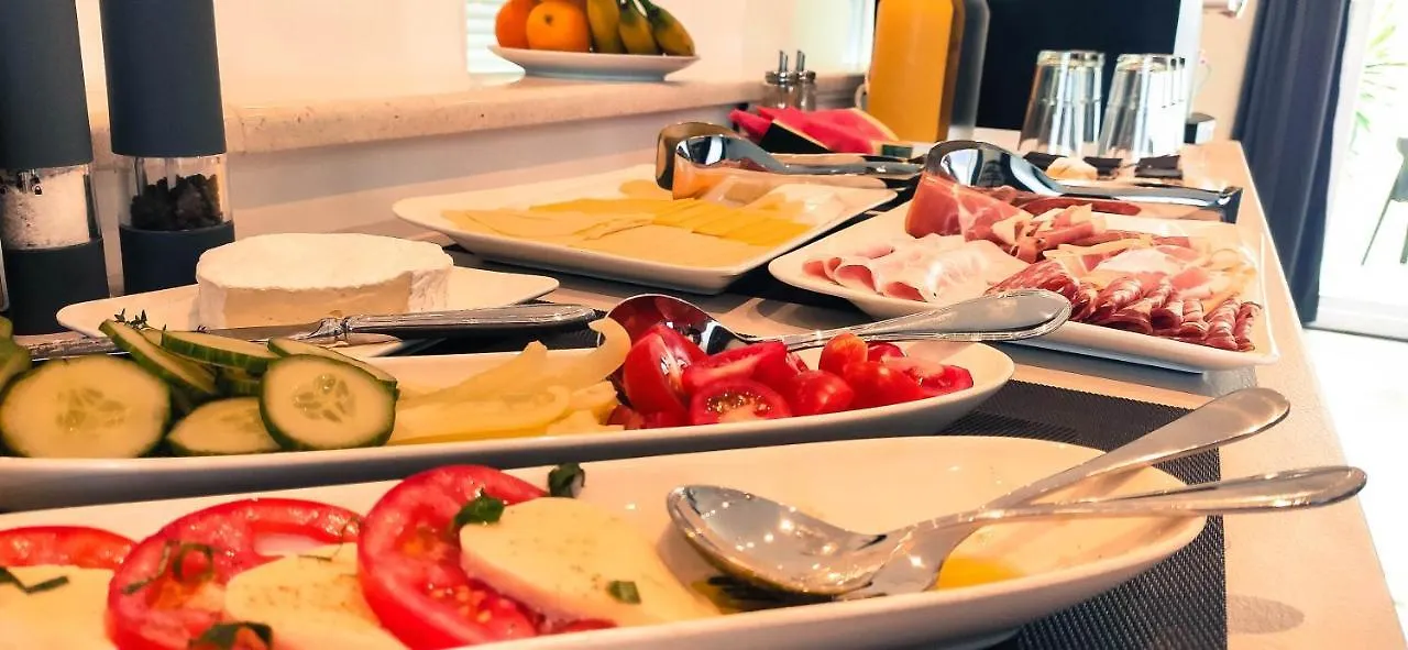 Villa Fortis B&B Trogir Couette-café