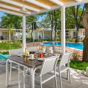 Ulika Mobile Homes - Naturist 4* Cervar-Porat